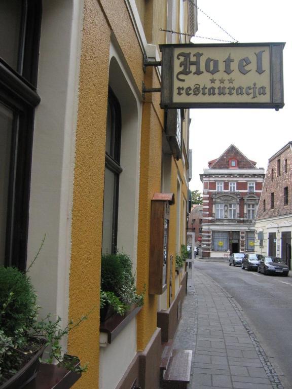 Hotel Retman Torun Exterior foto