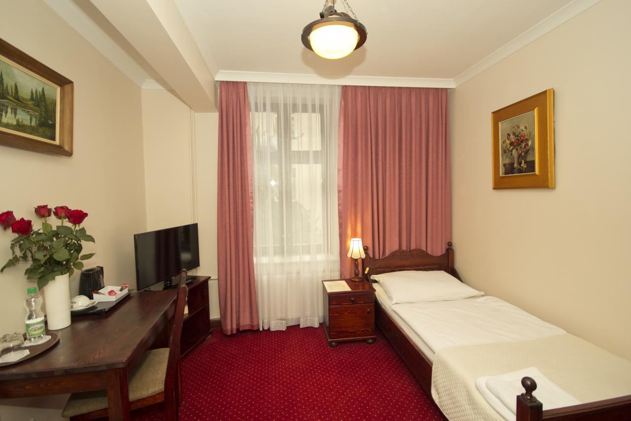 Hotel Retman Torun Exterior foto