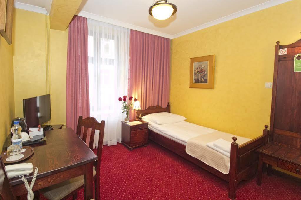 Hotel Retman Torun Exterior foto